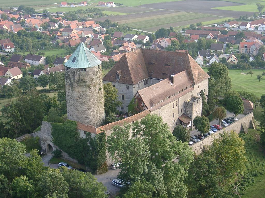 Burg Colmberg Hotel Exterior foto